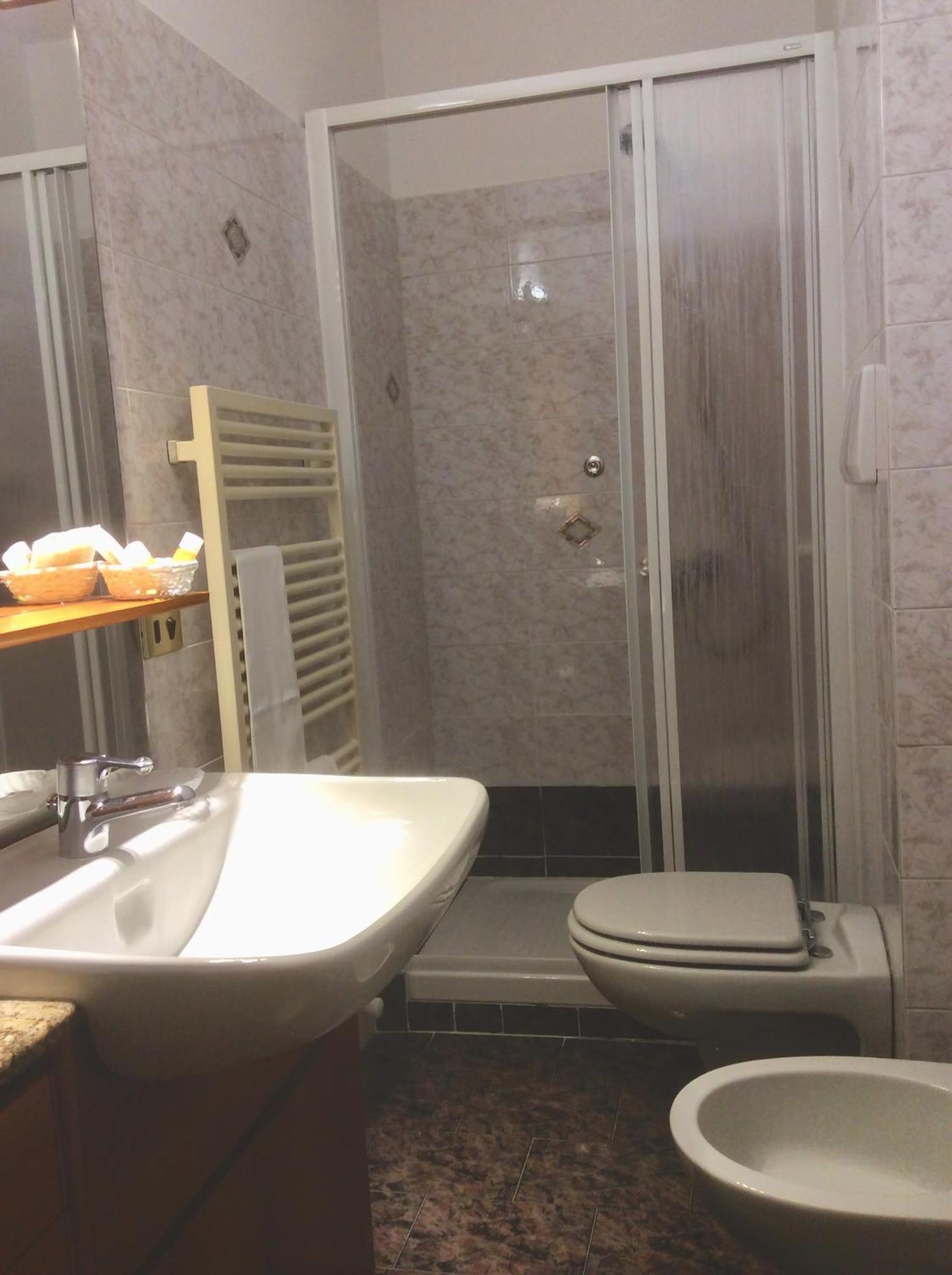 Albergo 마지오 외부 사진