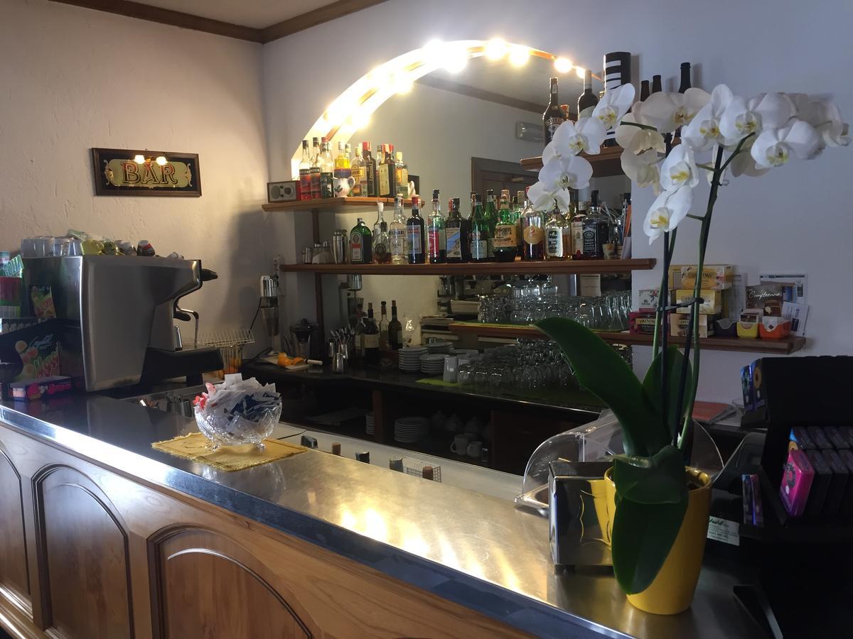 Albergo 마지오 외부 사진